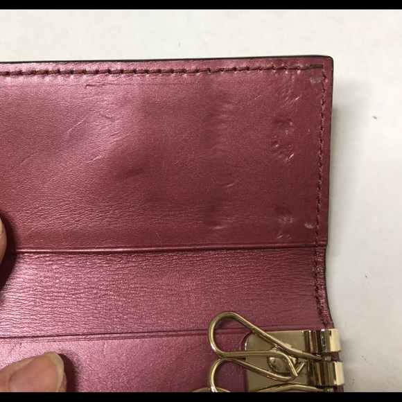 GUCCI 🌼 Authentic Pink Patent Leather GG Link Gold Heart Logo Key/Card Holder - Picture 5 of 15